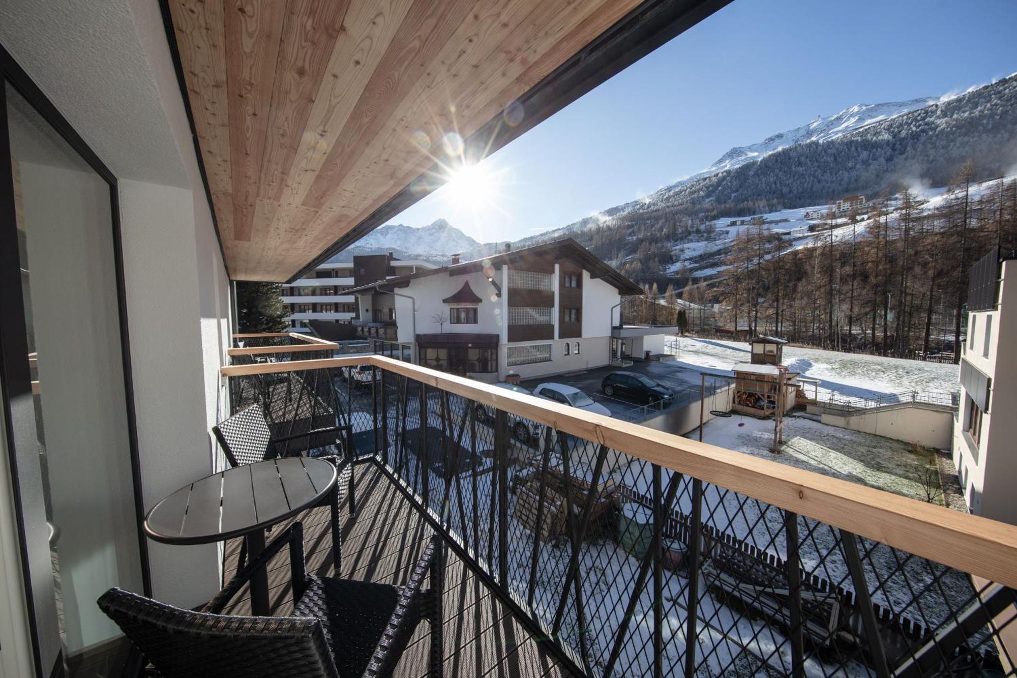 Haus Sonnwend Hotel Solden Exterior photo